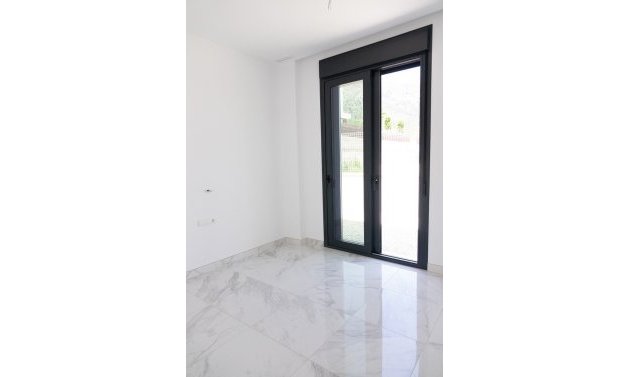 Nybyggnation - Villa -
Polop - La Alberca