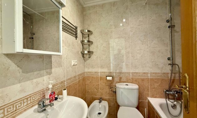 Resale - Apartment -
Torrevieja