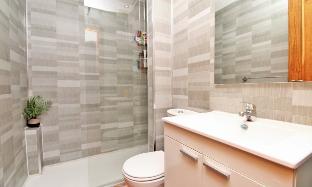 Resale - Apartment -
Punta Prima