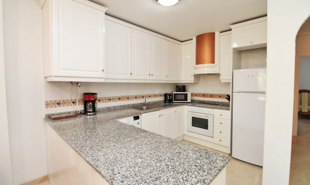 Resale - Apartment -
Villamartín - Las Violetas