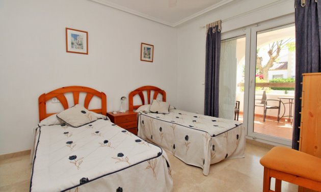 Resale - Apartment -
Villamartín - Las Violetas