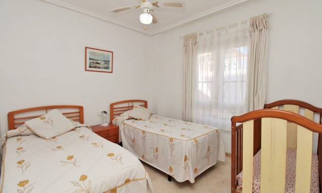 Resale - Apartment -
Villamartín - Las Violetas