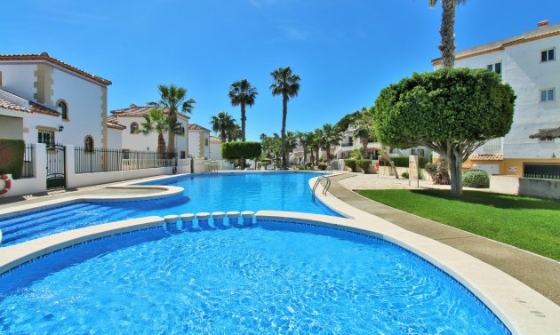 Resale - Apartment -
Villamartín - Las Violetas