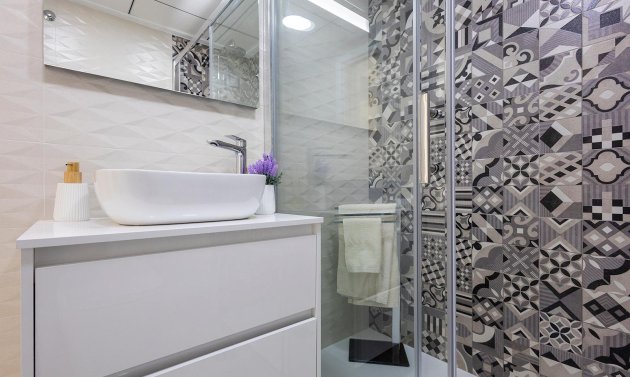 New Build - Apartment -
Jacarilla - pueblo
