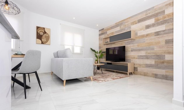 Obra nueva - Apartamento -
Jacarilla - pueblo
