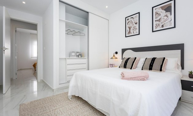 Obra nueva - Apartamento -
Jacarilla - pueblo
