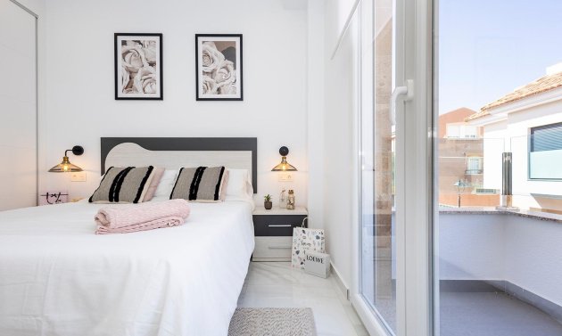 Obra nueva - Apartamento -
Jacarilla - pueblo