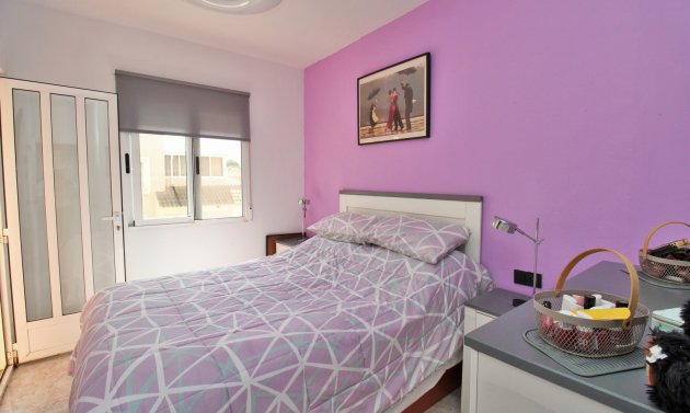 Återförsäljning - Radhus -
Playa Flamenca