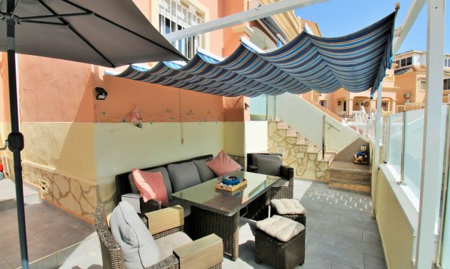 Återförsäljning - Radhus -
Playa Flamenca