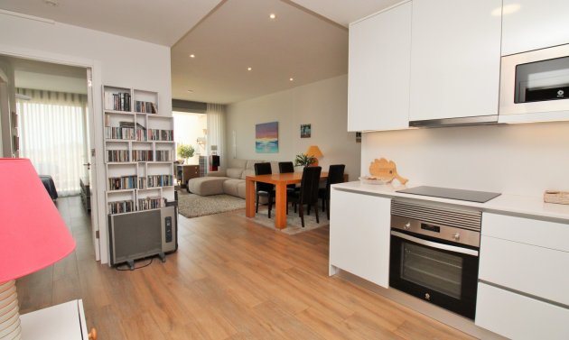 Resale - Apartment -
Villamartín - Los Dolses
