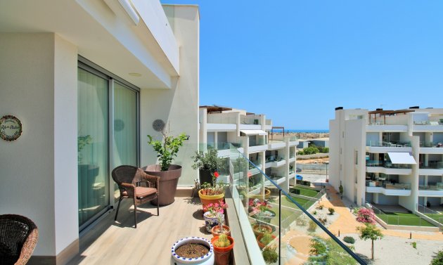 Resale - Apartment -
Villamartín - Los Dolses