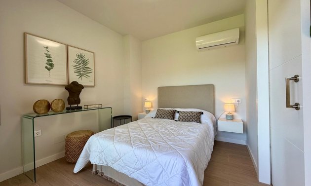 Resale - Apartment -
Villamartín - Villamartin