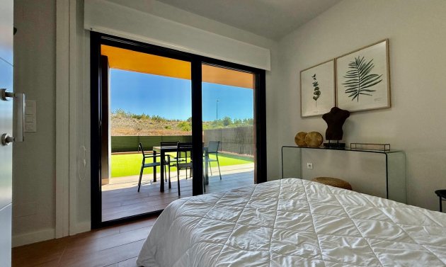 Resale - Apartment -
Villamartín - Villamartin