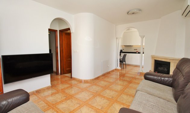 Resale - Apartment -
Villamartín - PAU 8