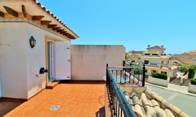 Reventa - Adosado -
La Zenia