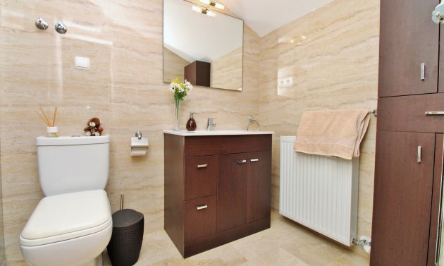 Resale - Villa -
Villamartín - Los Dolses
