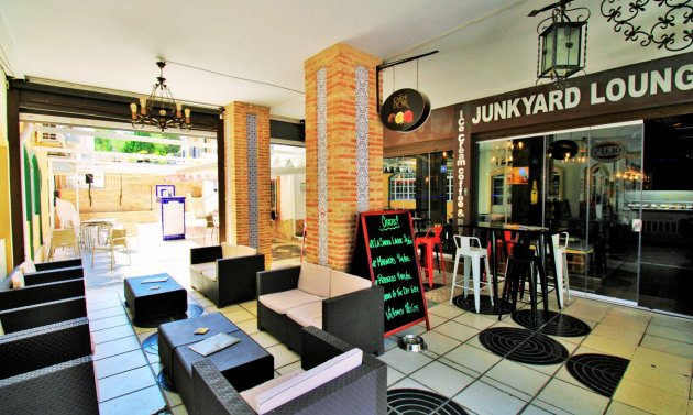 Resale - Commercial -
Villamartín - Villamartin