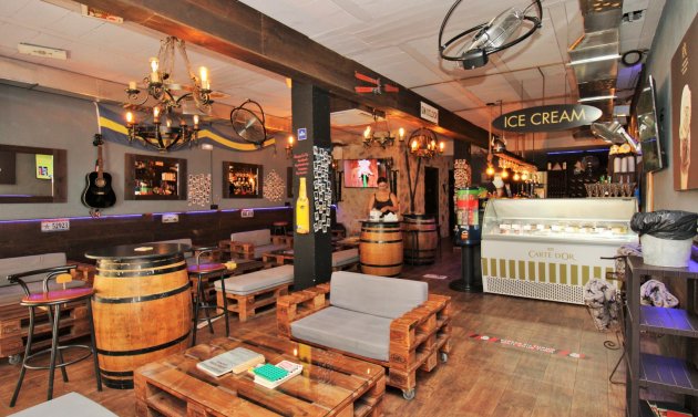 Resale - Commercial -
Villamartín - Villamartin