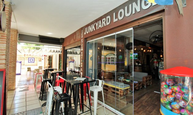 Resale - Commercial -
Villamartín - Villamartin