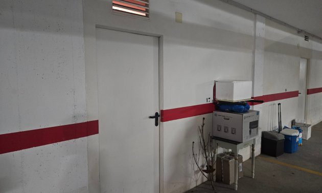 Resale - Apartment -
Villamartín - PAU 8