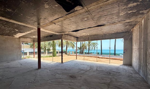 Obra nueva - Detached Villa -
Orihuela Costa - Punta Prima