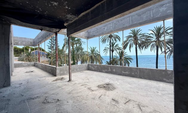 Obra nueva - Detached Villa -
Orihuela Costa - Punta Prima