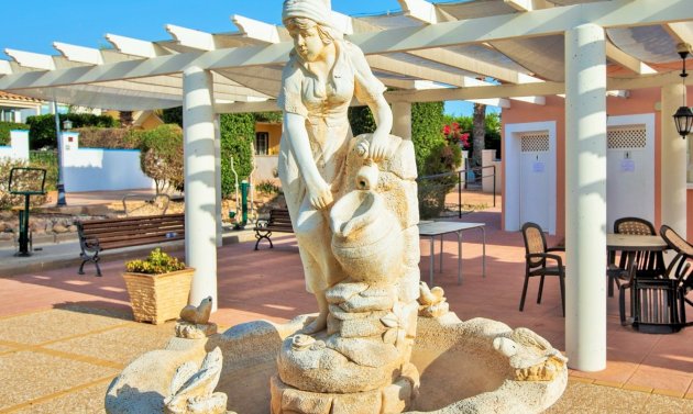 Återförsäljning - Detached Villa -
Cabo Roig