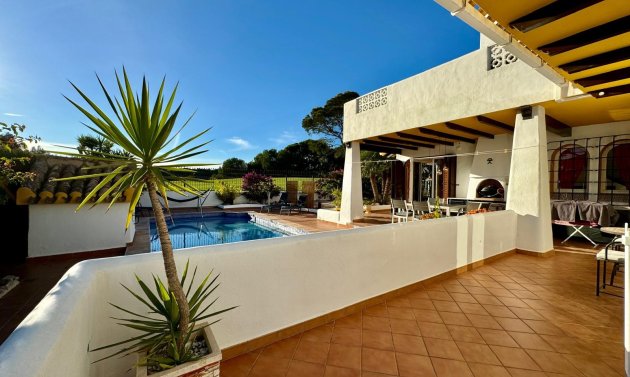 Short Term Rental - Detached Villa -
Orihuela Costa - Villamartín
