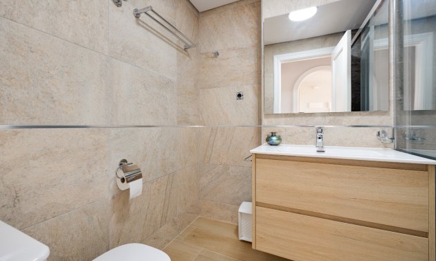 Resale - Apartment -
Orihuela Costa - Dehesa de campoamor