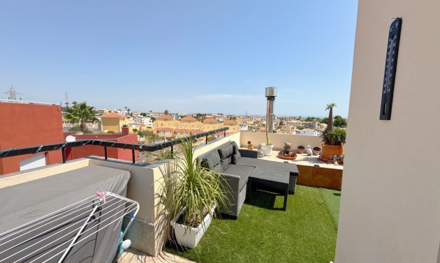 Resale - Townhouse -
Villamartín - Blue Lagoon