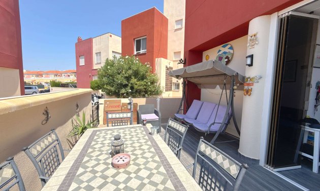 Resale - Townhouse -
Villamartín - Blue Lagoon
