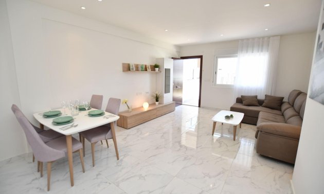 Nybyggnation - Bungalow -
San Miguel de Salinas - La Cañada