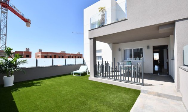 Nybyggnation - Bungalow -
San Miguel de Salinas - La Cañada