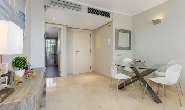 Resale - Apartment -
San Miguel de Salinas