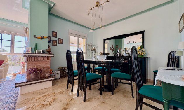 Reventa - Detached Villa -
Orihuela Costa - Villamartín