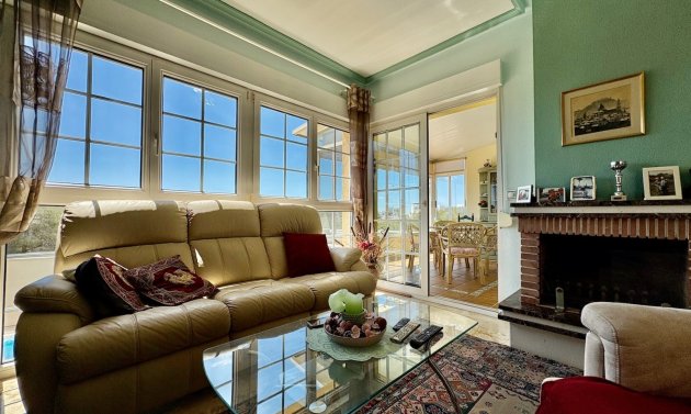 Reventa - Detached Villa -
Orihuela Costa - Villamartín