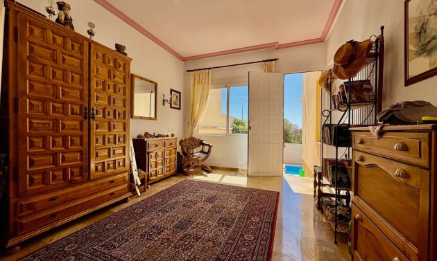 Reventa - Detached Villa -
Orihuela Costa - Villamartín