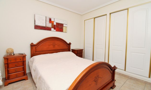 Återförsäljning - Detached Villa -
Villamartín - Villamartin