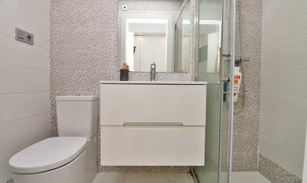 Resale - Villa -
Villamartín - Villamartin