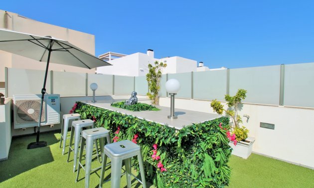 Resale - Villa -
Villamartín - Villamartin