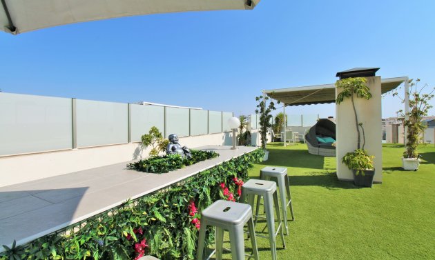 Resale - Villa -
Villamartín - Villamartin