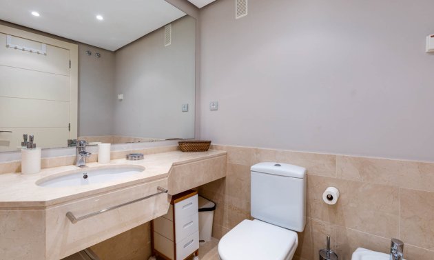 Resale - Apartment -
San Miguel de Salinas