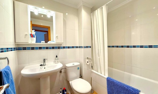 Resale - Townhouse -
Villamartin