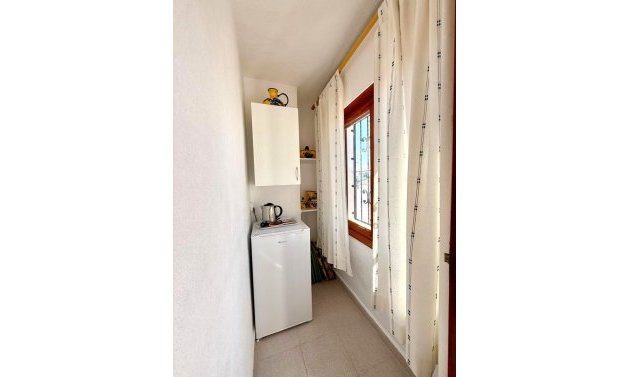 Resale - Townhouse -
Villamartin
