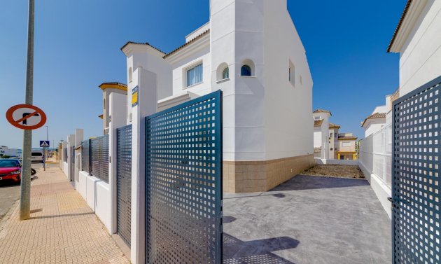 Obra nueva - Detached Villa -
San Fulgencio - El Oasis