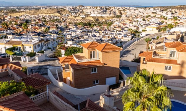 Obra nueva - Villa -
Rojales - Ciudad Quesada