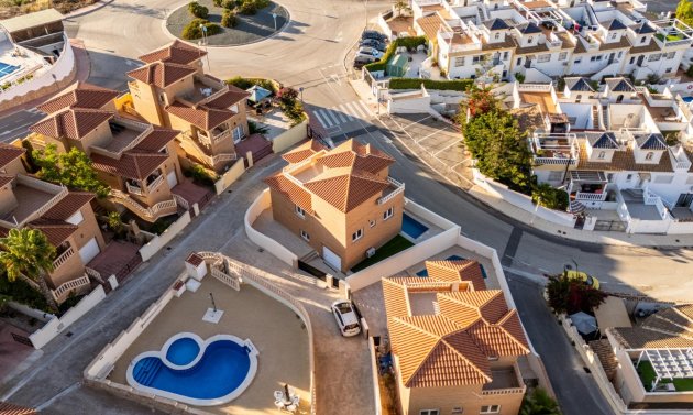 Obra nueva - Villa -
Rojales - Ciudad Quesada