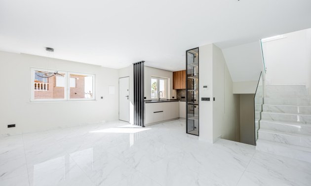 Obra nueva - Villa -
Rojales - Ciudad Quesada