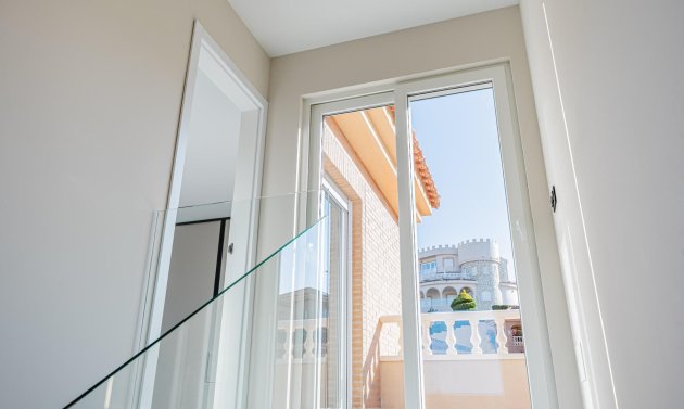 Obra nueva - Villa -
Rojales - Ciudad Quesada