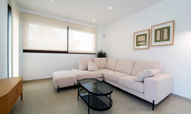 Neue Gebäude - Stadthaus -
Almoradí - Las Heredades